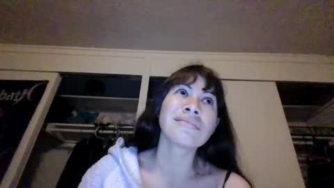 Petitedoll30 online show from February 8, 4:25 am