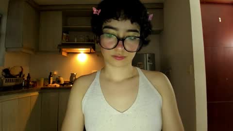 Lunna online show from February 27, 10:54 pm