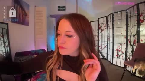 Jules online show from December 21, 3:42 pm