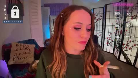 Jules online show from December 27, 3:26 pm