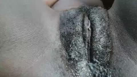 Snapshot of petiteme1 chatting on January 17, 7:49 pm petiteme1 online show from January 17, 7:49 pm