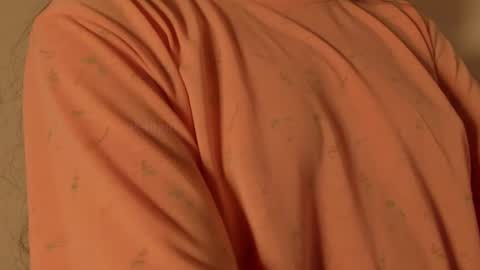 Snapshot of petitgirl_ chatting on March 5, 4:56 am J A S S online show from March 5, 4:56 am