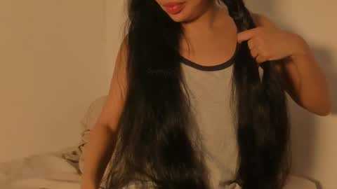 Snapshot of petitgirl_ chatting on March 9, 4:55 pm J A S S online show from March 9, 4:55 pm