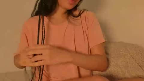 Snapshot of petitgirl_ chatting on March 10, 6:23 pm J A S S online show from March 10, 6:23 pm