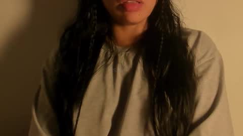 Snapshot of petitgirl_ chatting on September 26, 1:20 am J A S S online show from September 26, 1:20 am