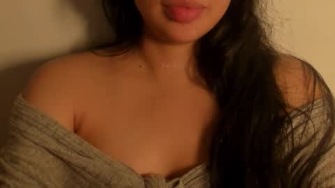 Snapshot of petitgirl_ chatting on October 1, 11:22 pm J A S S online show from October 1, 11:22 pm