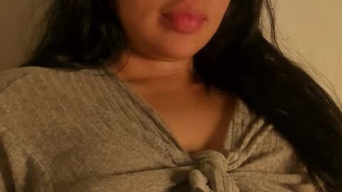 Snapshot of petitgirl_ chatting on October 10, 11:15 pm J A S S online show from October 10, 11:15 pm