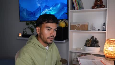 Snapshot of pettercat chatting on October 16, 1:28 am Pettercat online show from October 16, 1:28 am