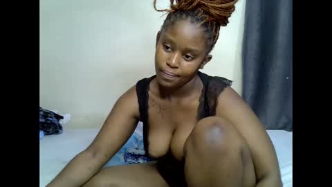 pettite_gal online show from May 23, 8:51 am