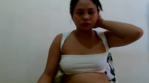 petty_yumii online show from June 17, 3:31 am