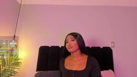 peytonrouse1 online show from July 8, 8:46 pm