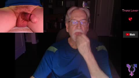 Snapshot of pghk2000 chatting on June 26, 6:40 am George online show from June 26, 6:40 am