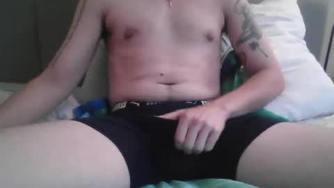 pgramlin09 online show from November 6, 9:05 pm