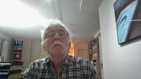 Snapshot of pgroove542707 chatting on March 9, 6:12 pm pgroove542707 online show from March 9, 6:12 pm