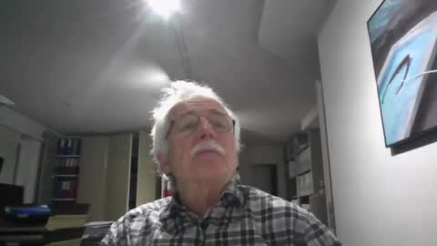 Snapshot of pgroove542707 chatting on March 27, 10:53 pm pgroove542707 online show from March 27, 10:53 pm