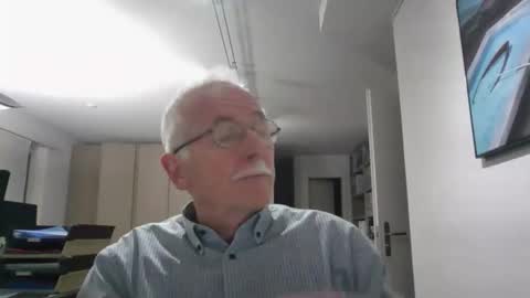 Snapshot of pgroove542707 chatting on March 31, 8:31 pm pgroove542707 online show from March 31, 8:31 pm