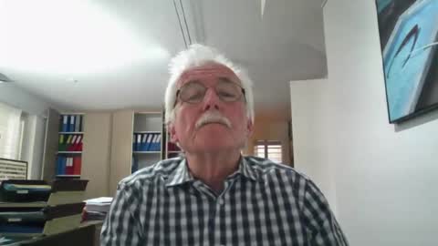 Snapshot of pgroove542707 chatting on June 12, 8:35 am pgroove542707 online show from June 12, 8:35 am