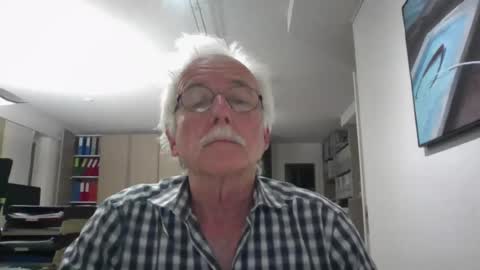 Snapshot of pgroove542707 chatting on June 28, 9:10 pm pgroove542707 online show from June 28, 9:10 pm
