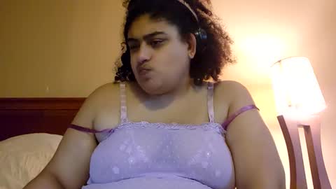 Snapshot of phara3na chatting on January 28, 8:36 am The Deity Hatshepsut online show from January 28, 8:36 am