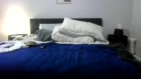 Snapshot of phatassblond chatting on December 25, 1:20 am PhatAssBlond online show from December 25, 1:20 am