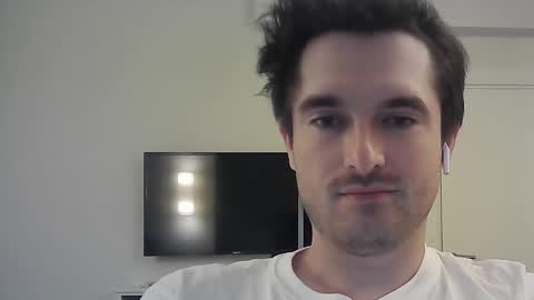 PhilipBorison online show from September 11, 5:29 am