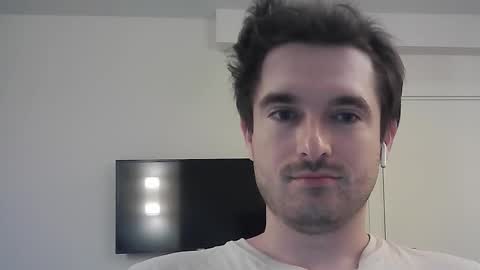 PhilipBorison online show from September 12, 5:18 am