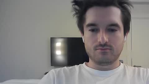 PhilipBorison online show from December 18, 4:40 am