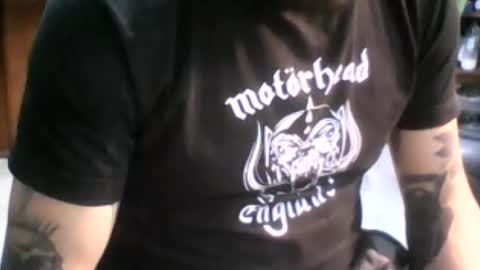 Snapshot of philipe777 chatting on July 19, 2:04 am philipe777 online show from July 19, 2:04 am