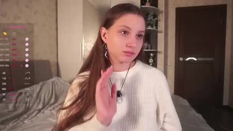 Bella online show from February 12, 9:43 pm