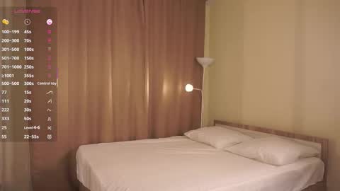 Bella online show from September 26, 6:12 pm