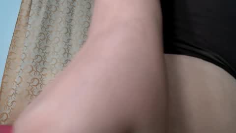 Snapshot of philippinesasian06 chatting on November 13, 2:38 pm philippinesasian06 online show from November 13, 2:38 pm