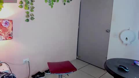 PHILLIP online show from March 21, 8:19 am