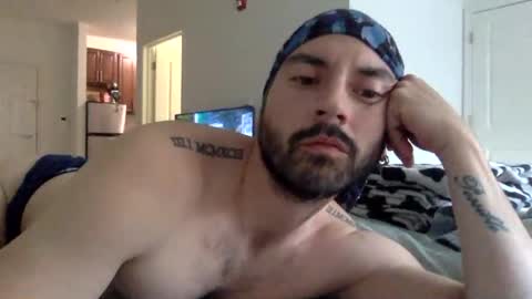 Snapshot of phillip8819 chatting on January 4, 7:34 pm phillip online show from January 4, 7:34 pm