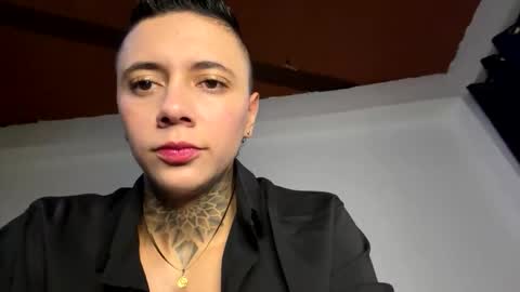 Snapshot of phillip_brownn chatting on September 18, 11:45 am PHILLIP online show from September 18, 11:45 am