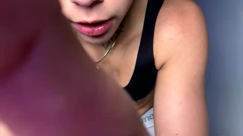 Snapshot of phillip_brownn chatting on October 13, 3:01 pm PHILLIP online show from October 13, 3:01 pm
