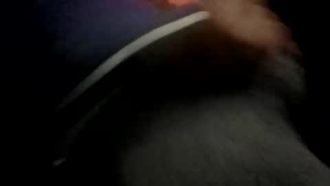 Snapshot of phillipdee chatting on December 18, 8:42 am phillipdee online show from December 18, 8:42 am