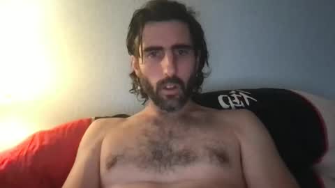 Snapshot of philllaroche chatting on October 31, 1:56 pm Phill online show from October 31, 1:56 pm