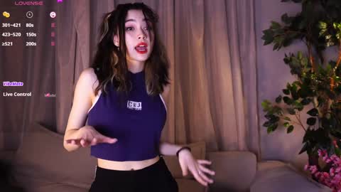 Hitomi oo online show from December 12, 1:28 pm