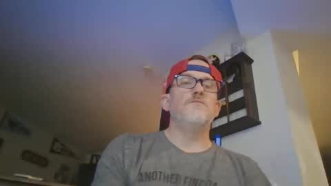 Snapshot of philuup225694 chatting on March 3, 6:12 pm philuup225694 online show from March 3, 6:12 pm