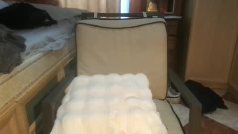 Snapshot of phimoboy_ chatting on February 7, 11:47 am phimoboy_ online show from February 7, 11:47 am