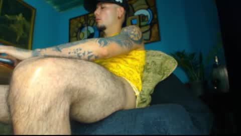 phlilloyhighclouds online show from March 4, 7:11 pm