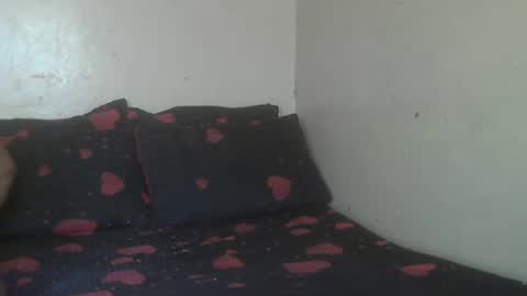 Snapshot of phoenixcandy chatting on January 16, 3:35 pm phoenixcandy online show from January 16, 3:35 pm