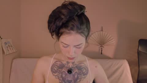 phoenixx_x online show from April 21, 12:23 am