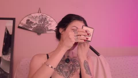 phoenixx_x online show from June 25, 12:43 am