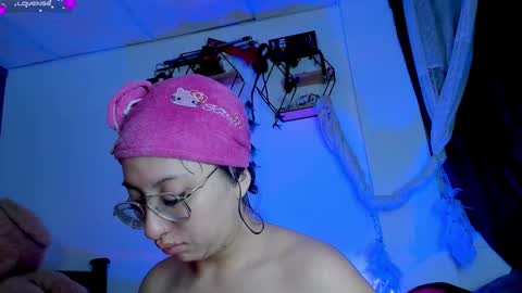  PIA FISHER  online show from February 19, 10:34 am