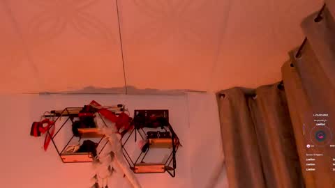  PIA FISHER  online show from October 18, 1:41 am