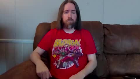 Snapshot of pianoman423 chatting on December 8, 4:04 am Jay online show from December 8, 4:04 am