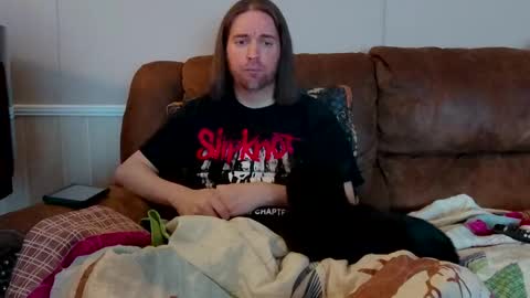 Snapshot of pianoman423 chatting on December 16, 4:45 am Jay online show from December 16, 4:45 am