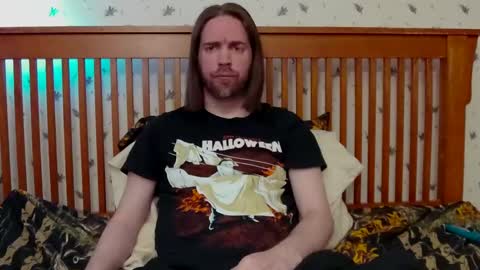 Snapshot of pianoman423 chatting on January 2, 2:13 pm Jay online show from January 2, 2:13 pm