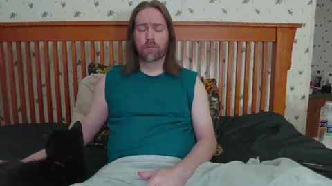 Snapshot of pianoman423 chatting on October 30, 2:13 am Jay online show from October 30, 2:13 am